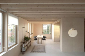 Maison d'architecte à 7 minutes en train de Paris